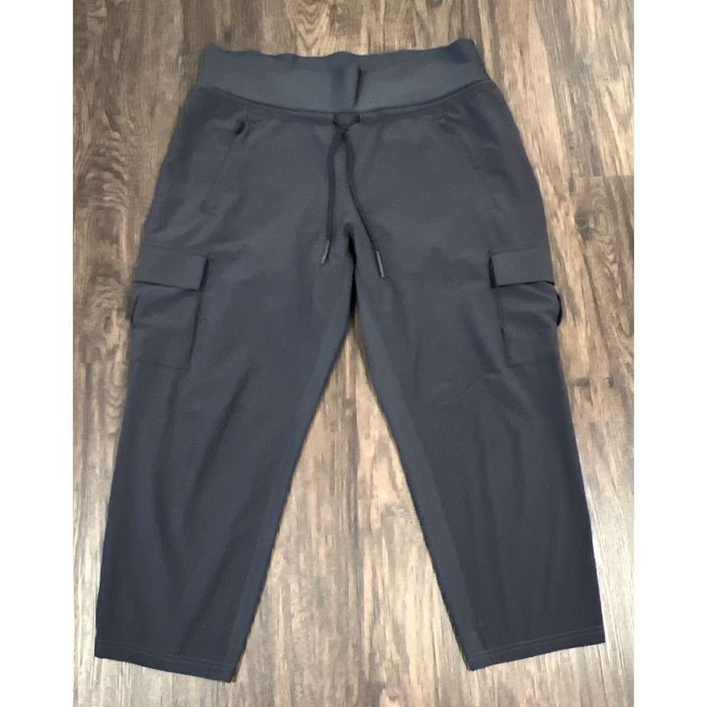 Athleta Pants Womens 10  Cargo Color Gray  Hiking Outdoors